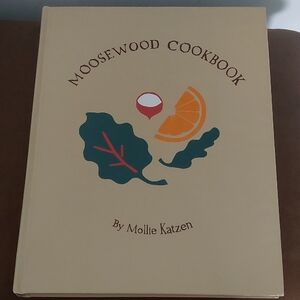 💚 2/$20 Vintage 1977 Moosewood Cookbook by Mollie Katzen